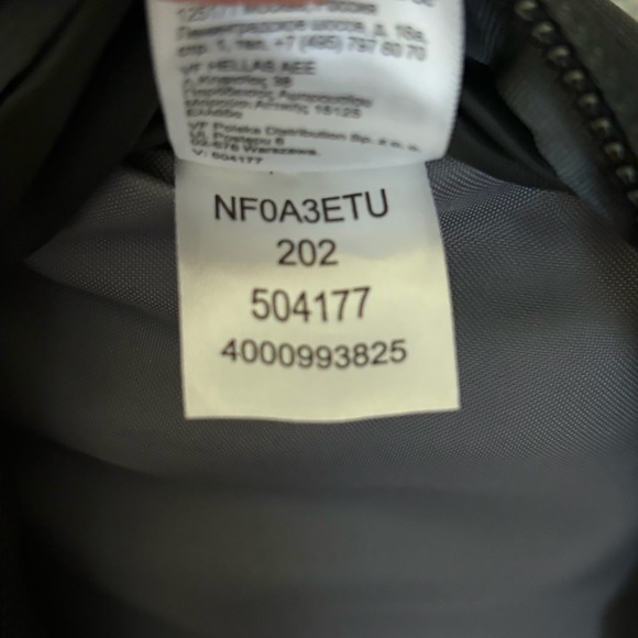 The North Face Router Backpack Black Laptop School Travel - Picture 5 of 6